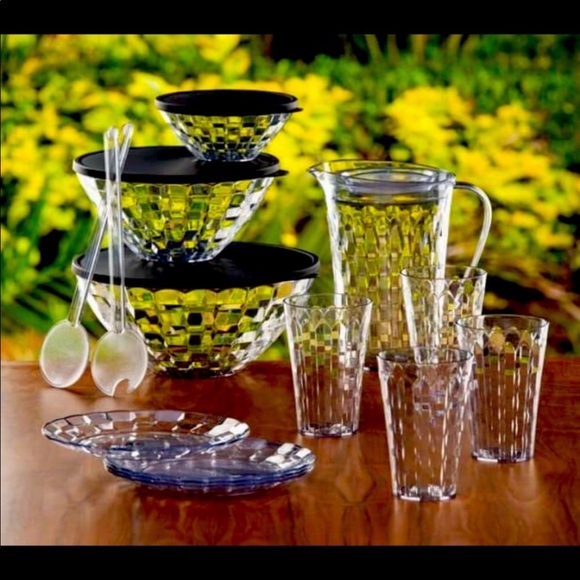 Tupperware Kitchen Tupperware Ice Prism Serving Set Poshmark